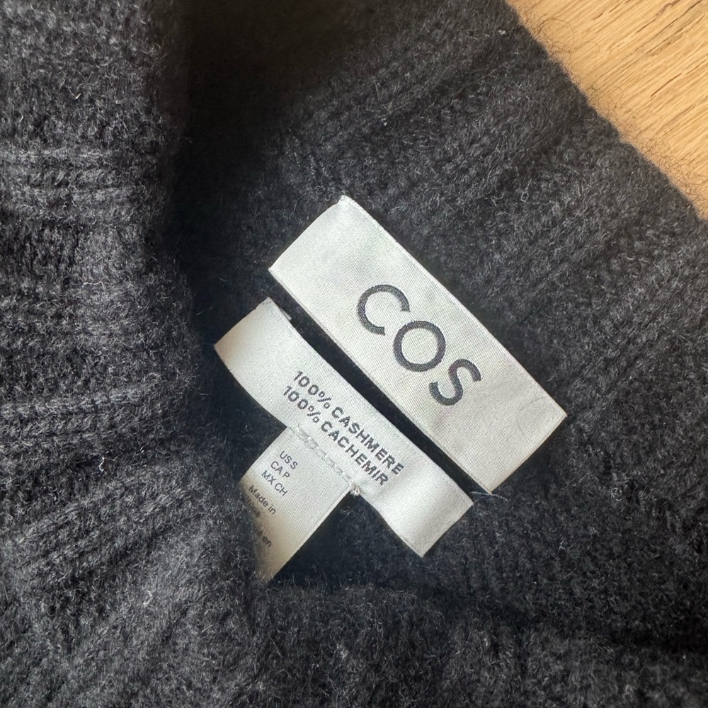 COS men’s chunky cashmere sweater - Picture 4 of 6